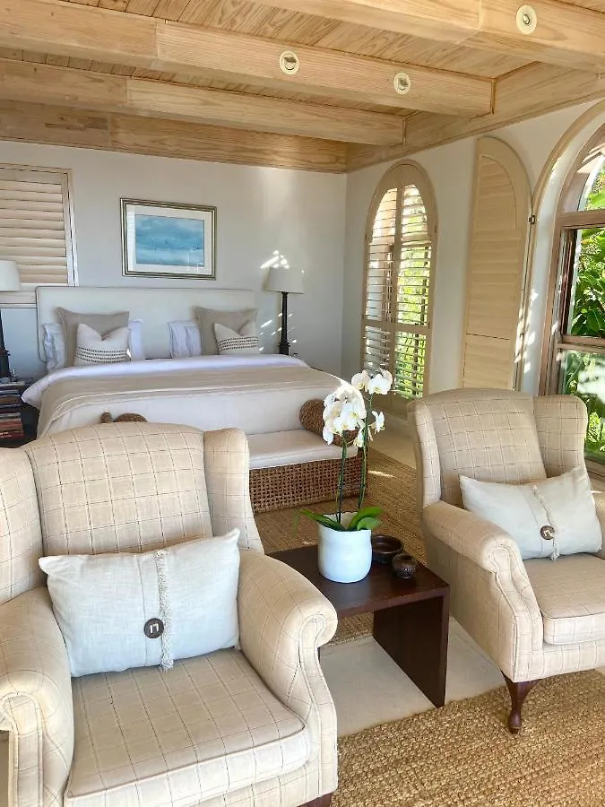 Villa Del Mar: Luxurious Sea View Suite in Bantry Bay Cape Town South Africa